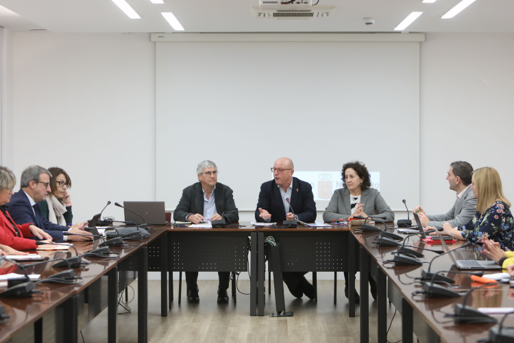 Fotografía de un momento de la reunión