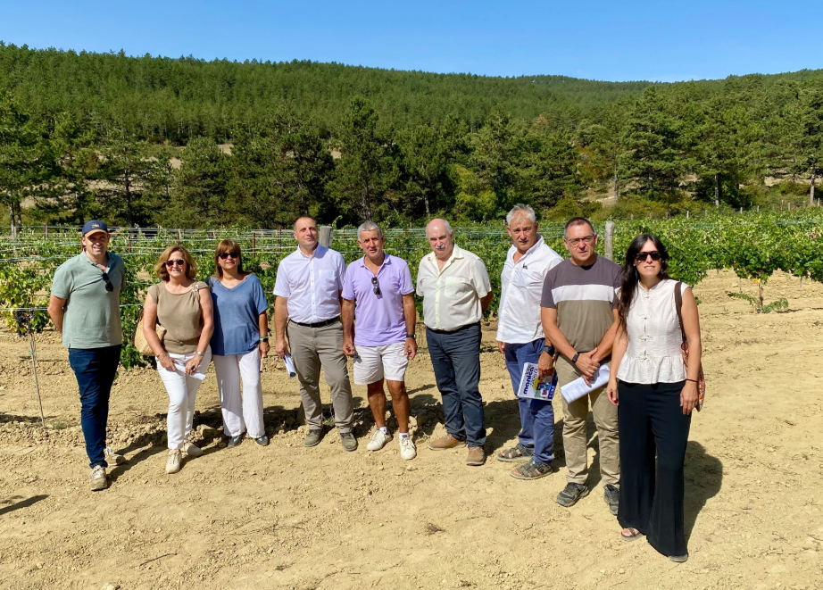 Fotografía de un momento de la visita a la finca