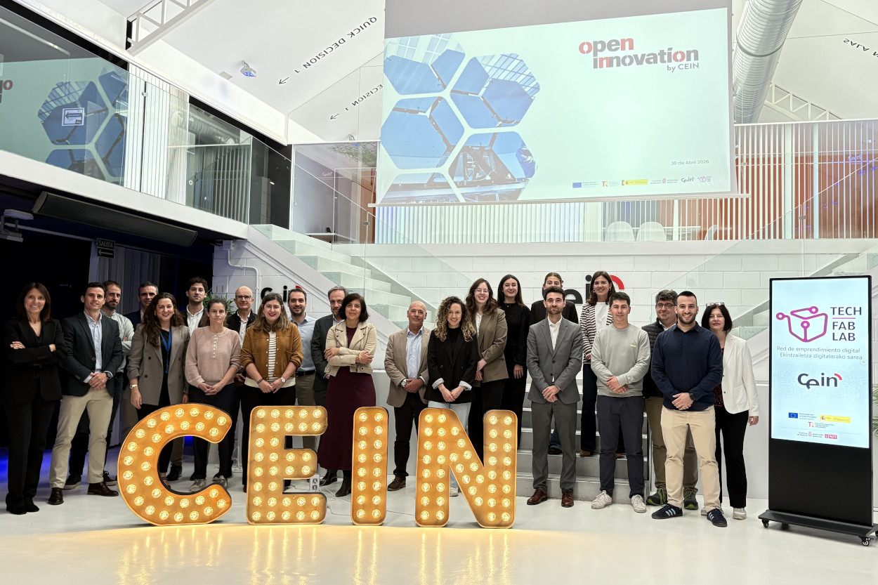 Imagen de asistentes de la presentación de Open Innovation.