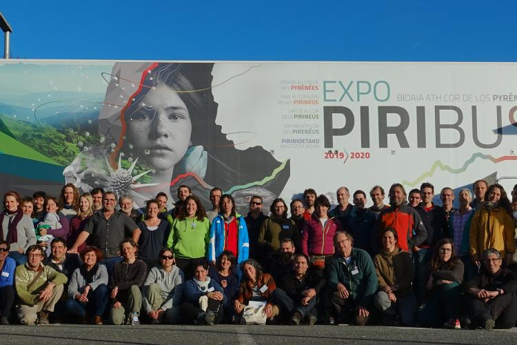 Asistentes a la reunión en Lekaroz (Navarra) de la Red de Educación Ambiental Pirineos Vivos
