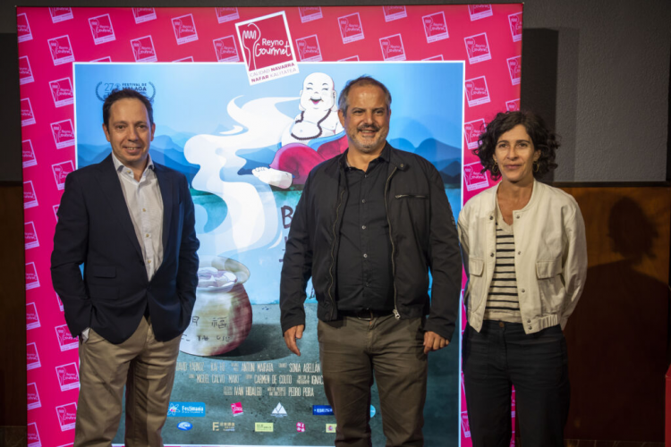 Fotografía de David Yárnoz, Pedro Peira y Natalia Bellostas durante el estreno