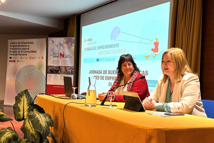 Fotografía de un momento de la presentación de la jornada.