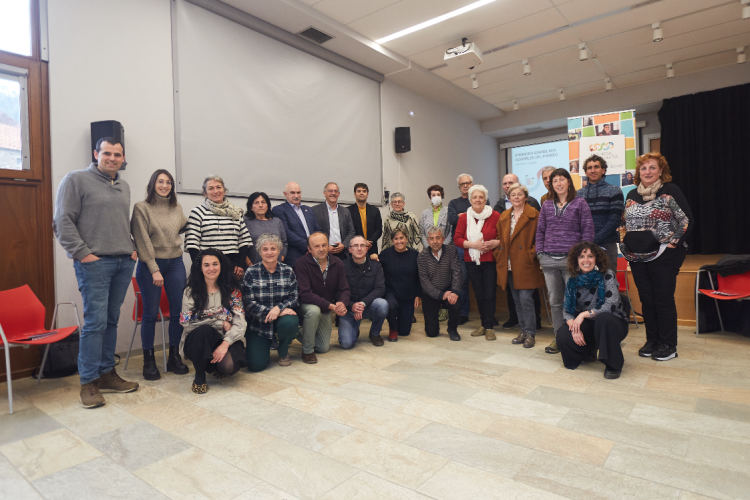 Fotografia de los participantes de la Asamblea anual del Plan del Pirineo.