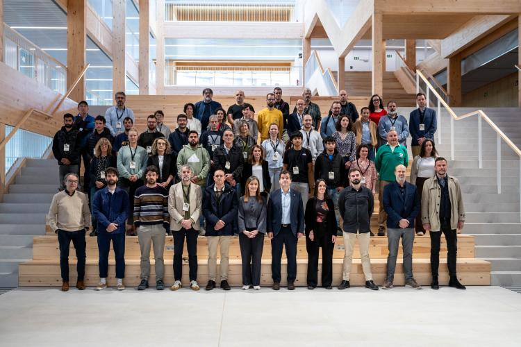 Foto grupal de los participantes