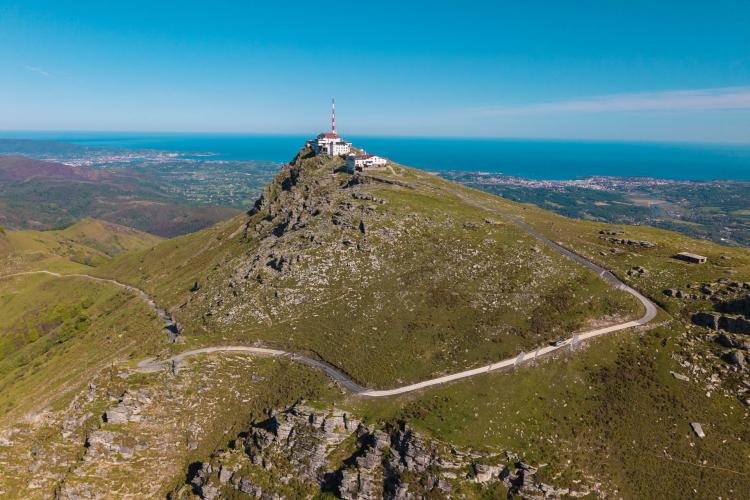 Imagen de la cima de Larraun