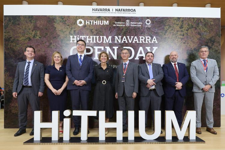 8 personas en el Photocall